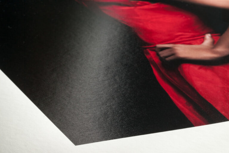 hahnemuehle__fine_art_baryta_satin__300g__closeup